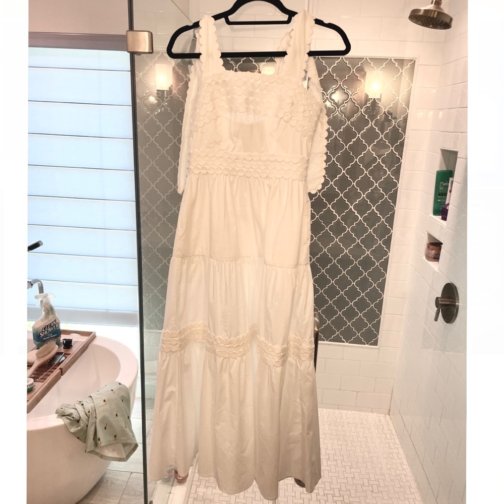 Celia B Women's Sereia Dress - like new